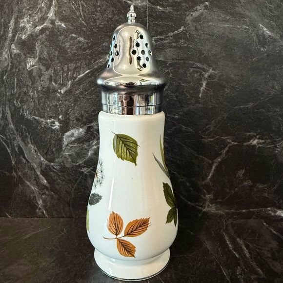 MIDWINTER Sugar/Flour Sifter with Cattail and Dandelion - Picture 7 of 11